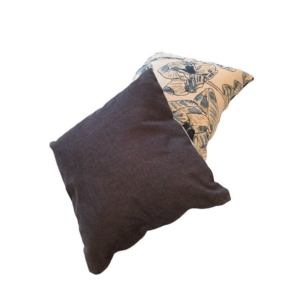 Set of 2 Accent Throw Pillows Blue Cream Floral 18" Square - Picture 5 of 7